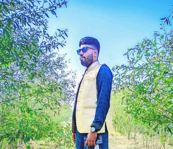 Mr Islam, 30, Leverkusen
