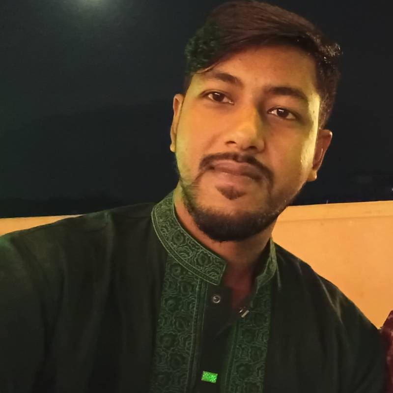 Khan, 28, Kurikka