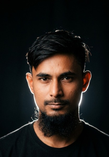 Nur, 32, Bangladesh
