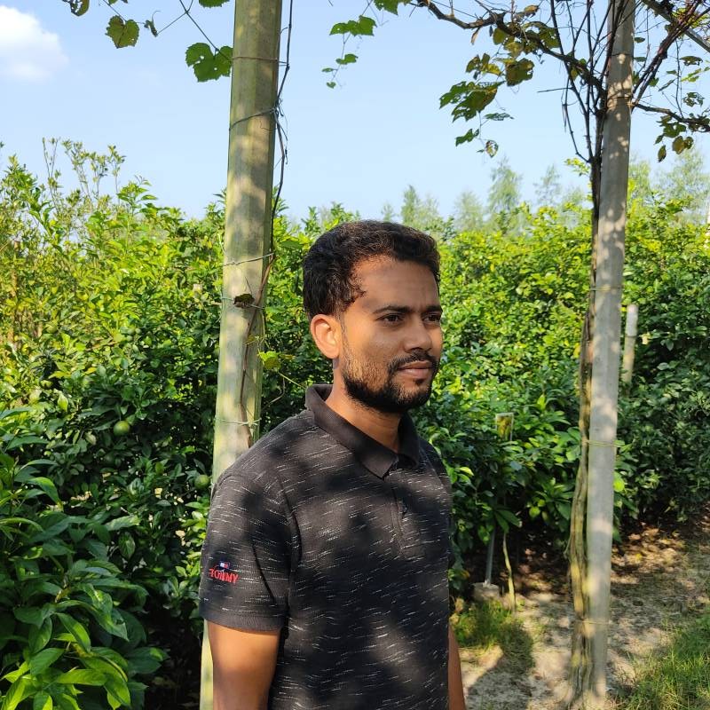 Abdullah, 31, Sakiet Ed Daier