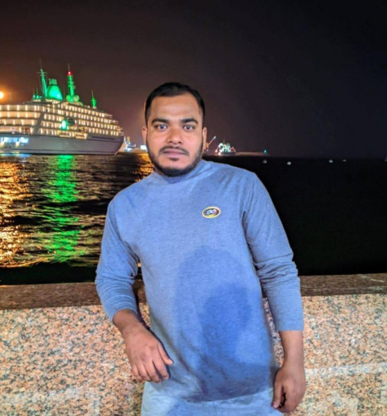 Niloy, 20, Diondiori