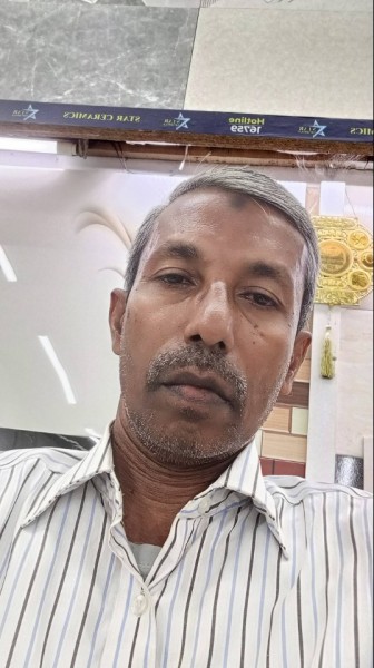 Badsha hossain, 53, Iara