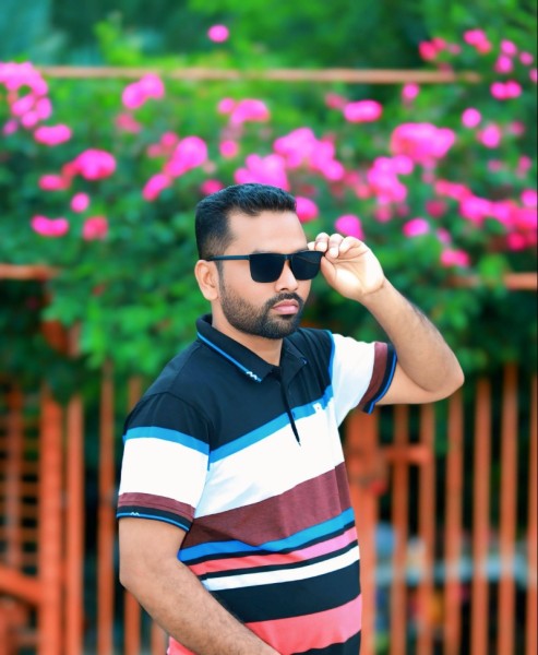 MD Zia, 29, Sarta