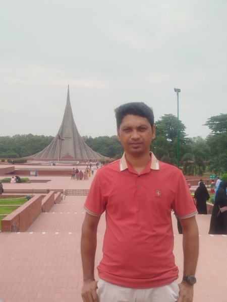 Sujon, 26, Yaguate