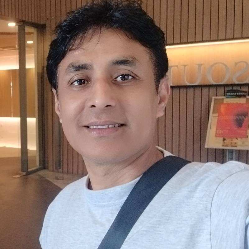 Anu, 47, South America
