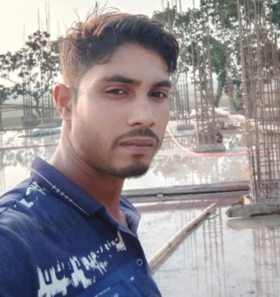 Abdullah, 32, Kajur