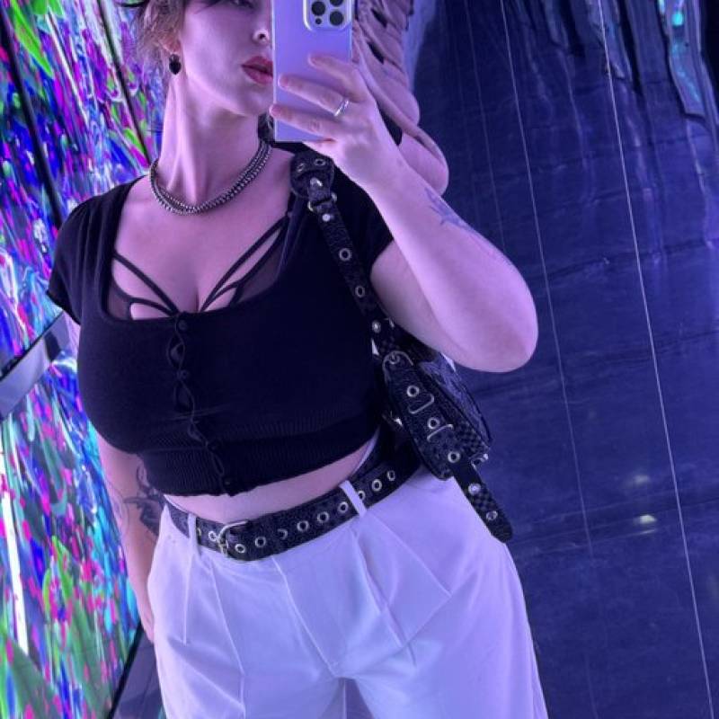 Evelyn Sahar
