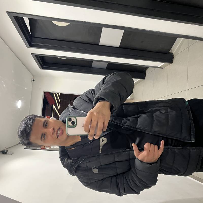 Sou de São Paulo Brasil jovem esperto Mateus